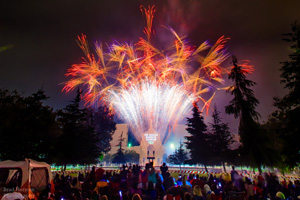 Beautiful Fireworks over the Los Angeles Memorial Coliseum