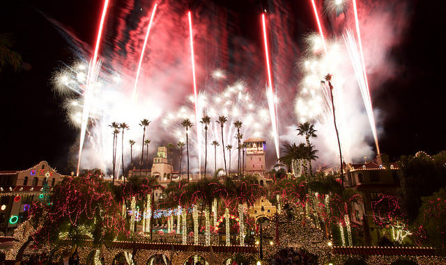 30457338003_c97252a6d6_z festivaloflights
