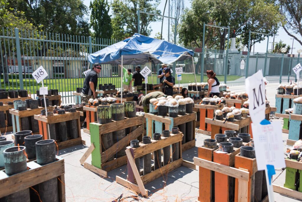 setting-up-fireworks-la-memorial-coliseum