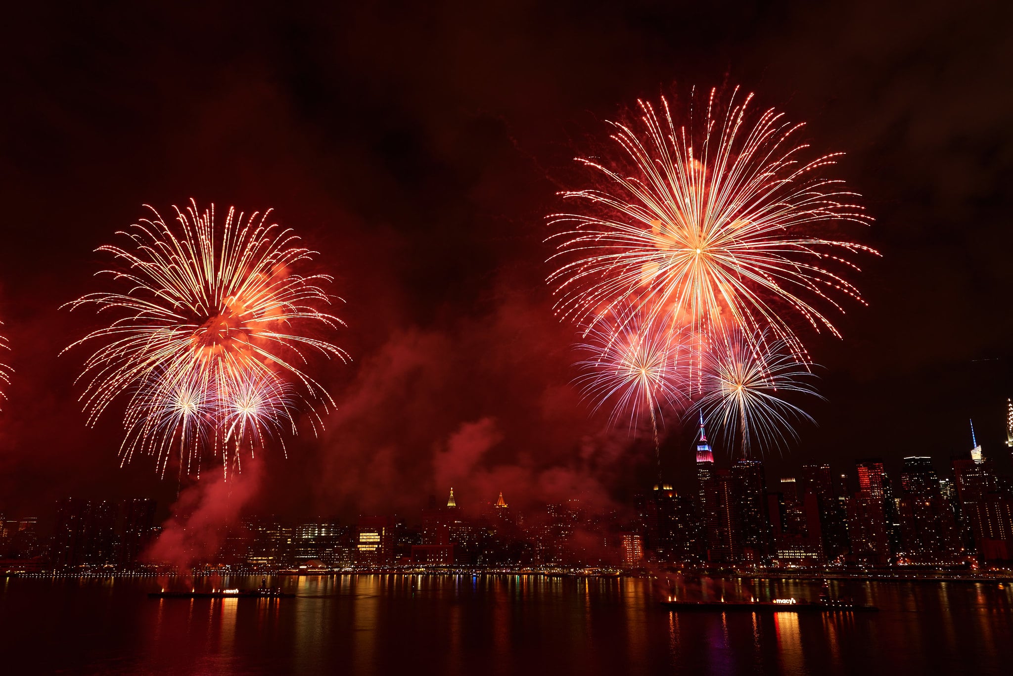 First Ever Live Drone Show ahead of Macy's 4th of July Fireworks Pyro