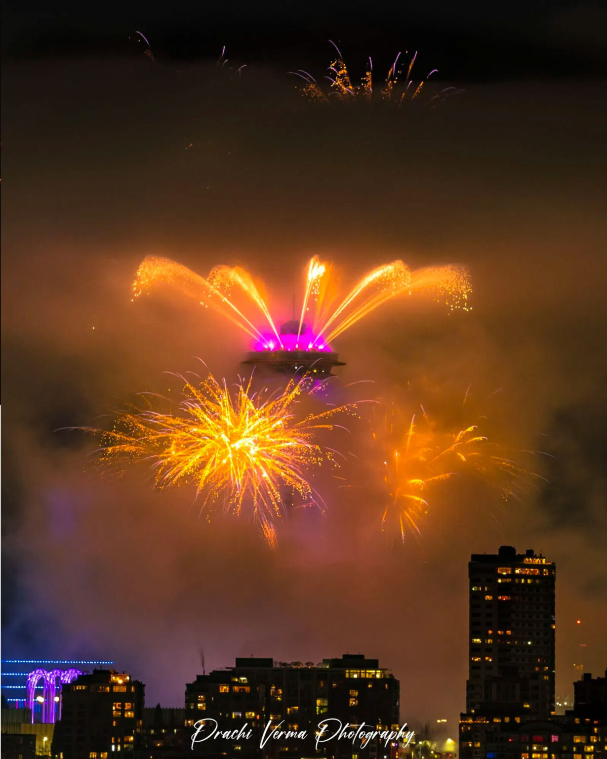 2024-New-Year-Space-Needle-Seattle-Firework-Show-Prachi-Verma-Photography-KOMO-So-Northwest-Photography