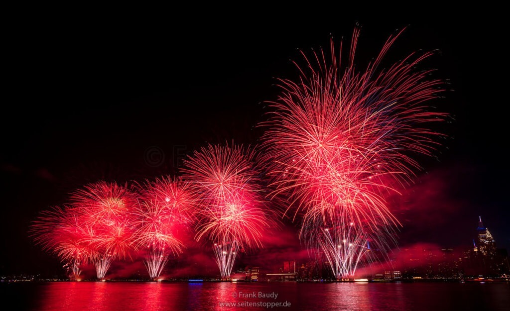 Pyro Spectaculars (31)