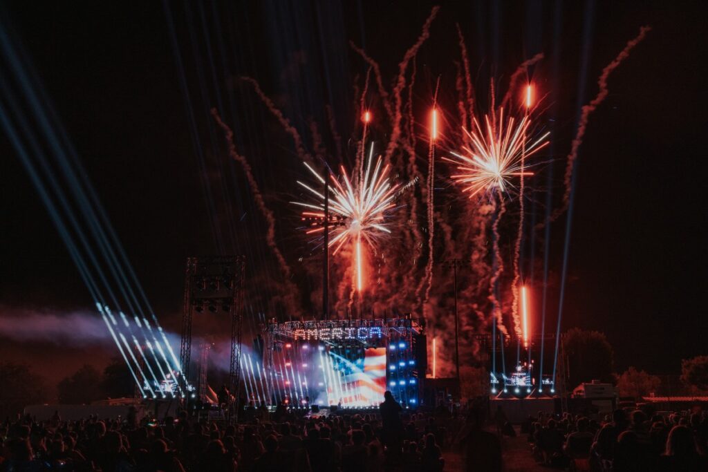 Pyro Spectaculars (38)