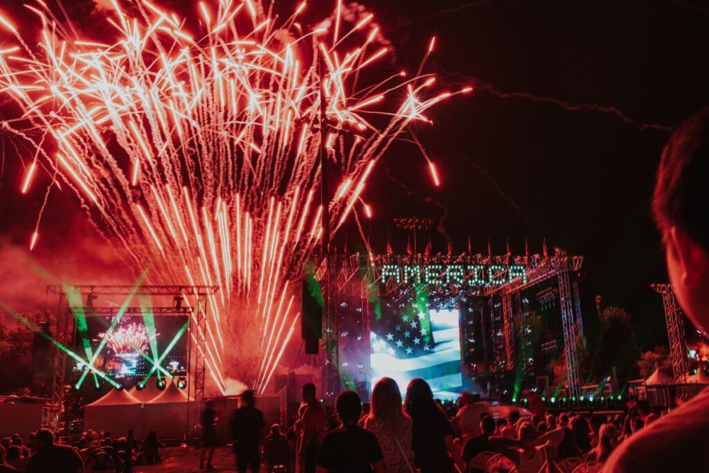 Pyro Spectaculars (40)